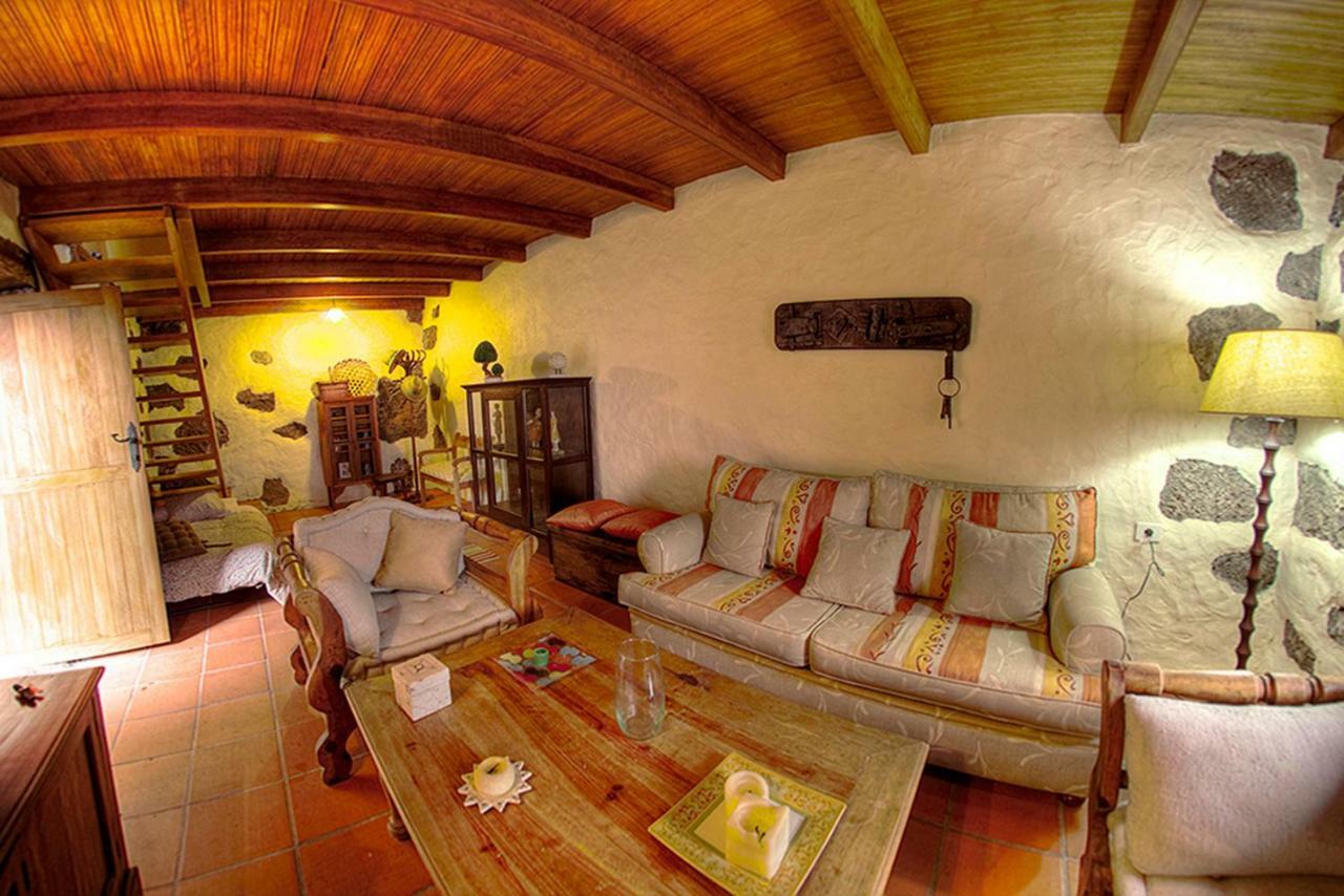 Geranios Rojos Guest House Las Rosas  Exterior photo